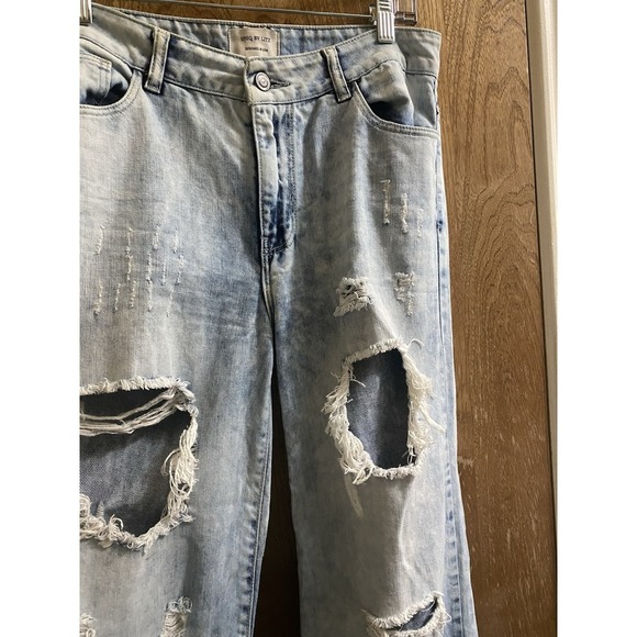 Uniq By Litz Distressed 90s Wide Leg jeans Mid-Rise Light Acid-Wash Blue Sz 28/7 - Picture 5 of 14